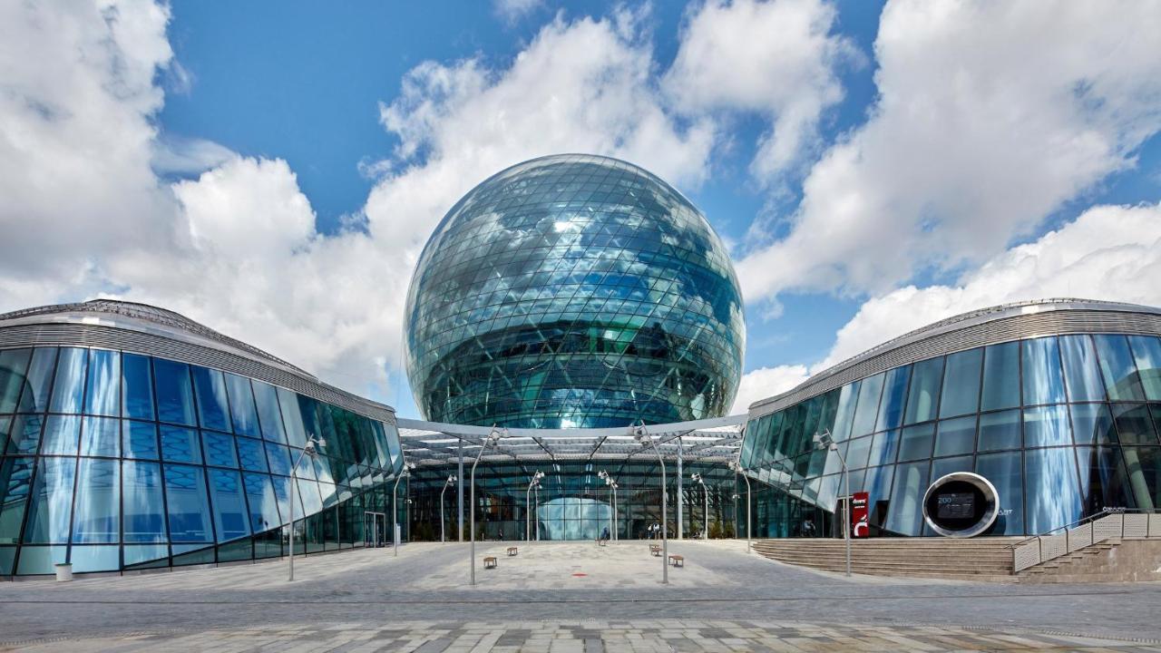 Экспо Бульвар 5 Astana Dış mekan fotoğraf